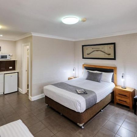 Country Leisure Motor Inn Dubbo Eksteriør billede