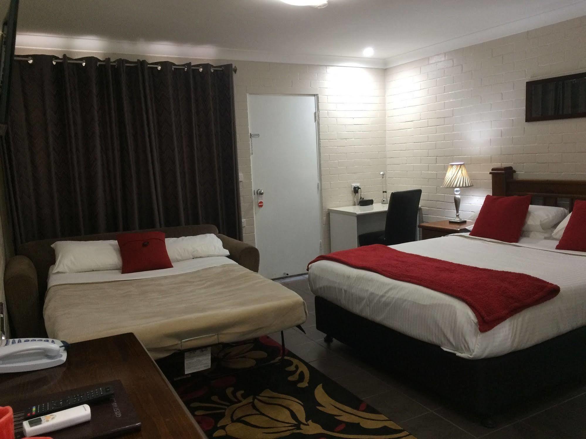 Country Leisure Motor Inn Dubbo Eksteriør billede